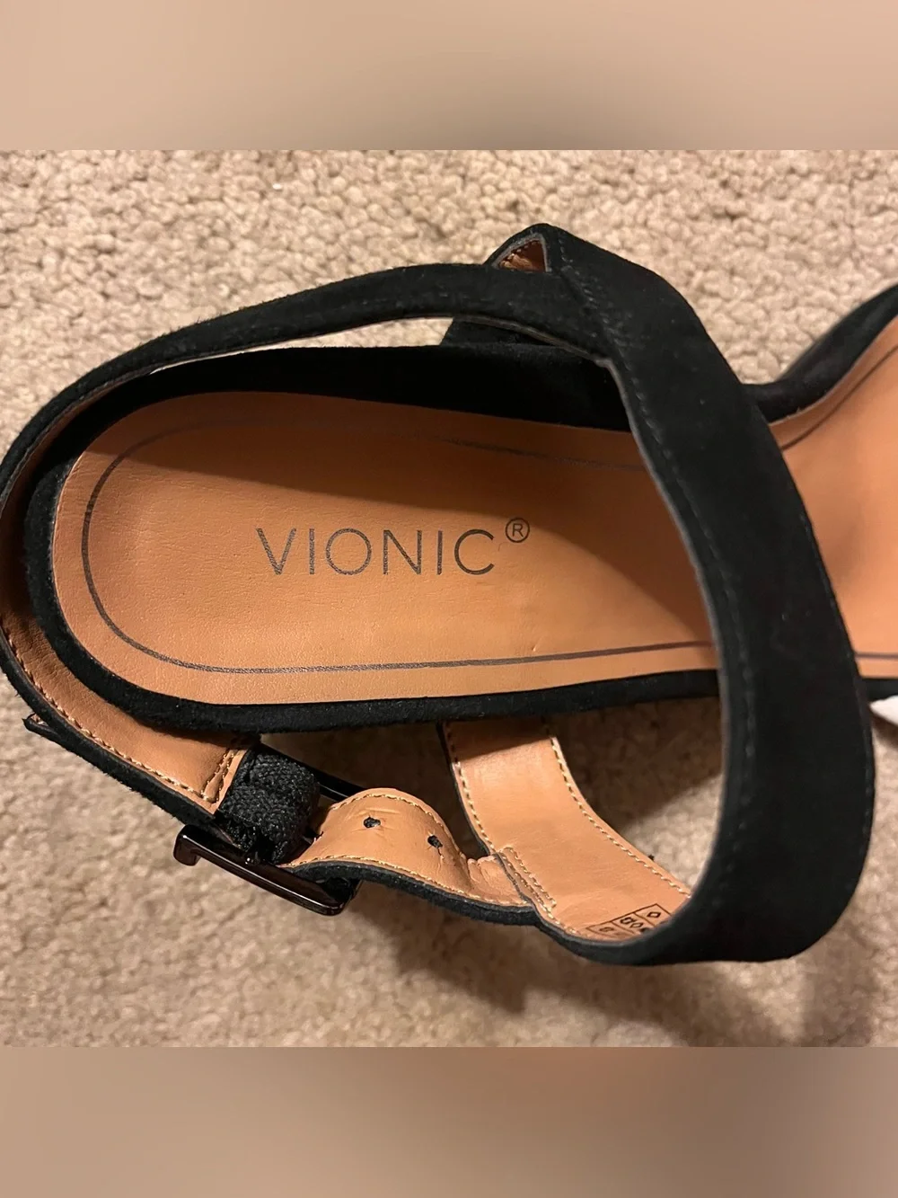 Vionic Paula Block Heel Sandal